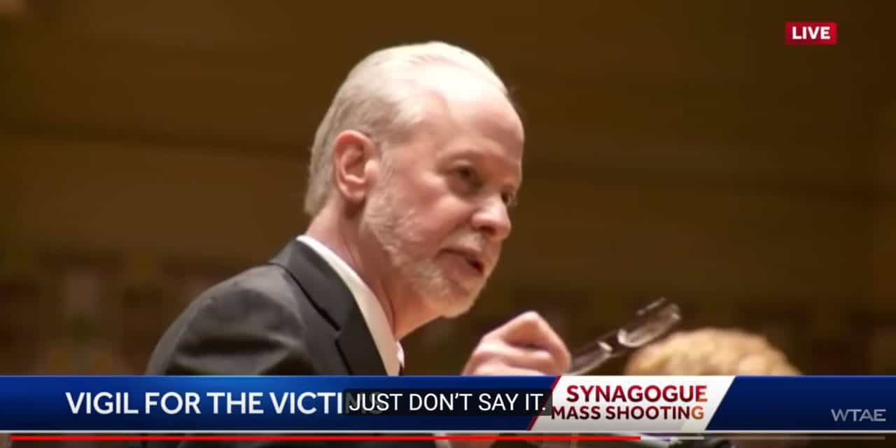Rabbi Hazzan Jeffrey Myers Addresses Pittsburgh Vigil